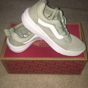 VANS UltraRange Desert Sage